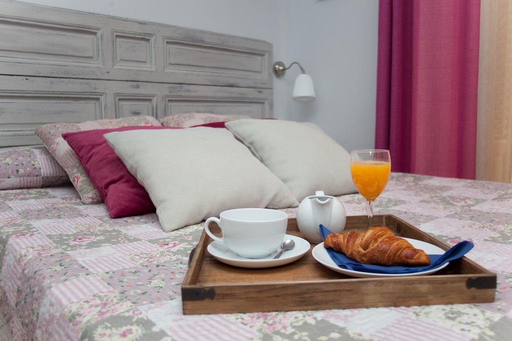 Sol Gran Via Apartment Мадрид Екстериор снимка