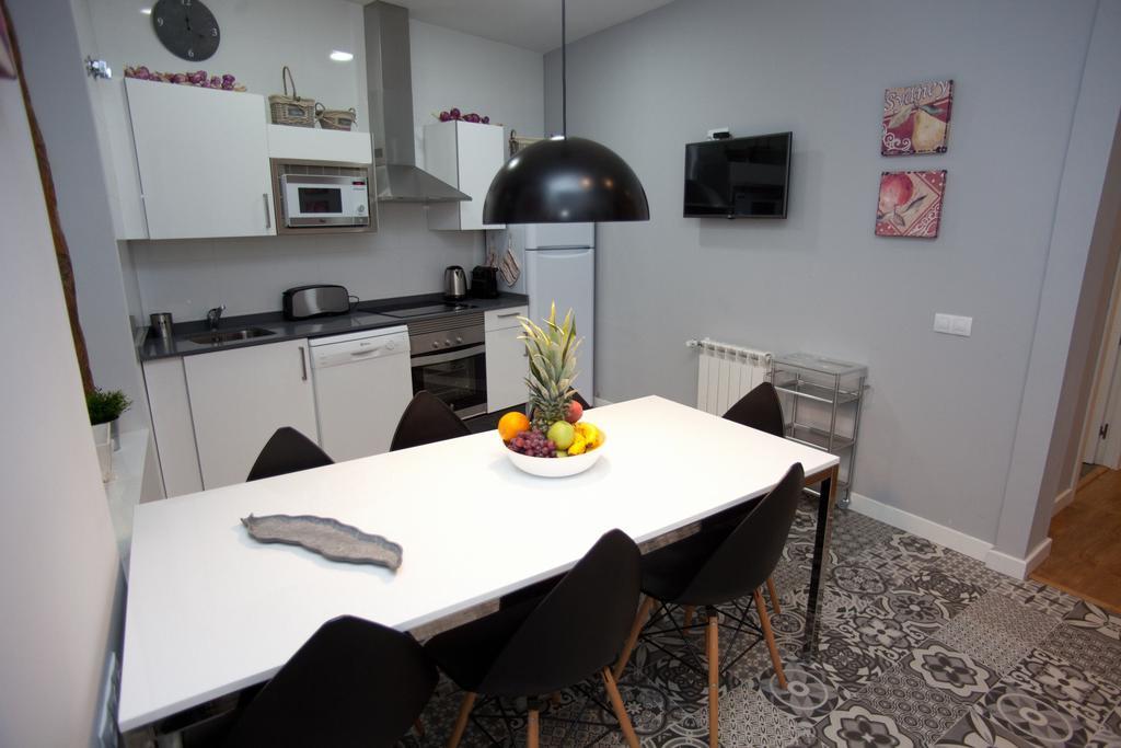 Sol Gran Via Apartment Мадрид Екстериор снимка