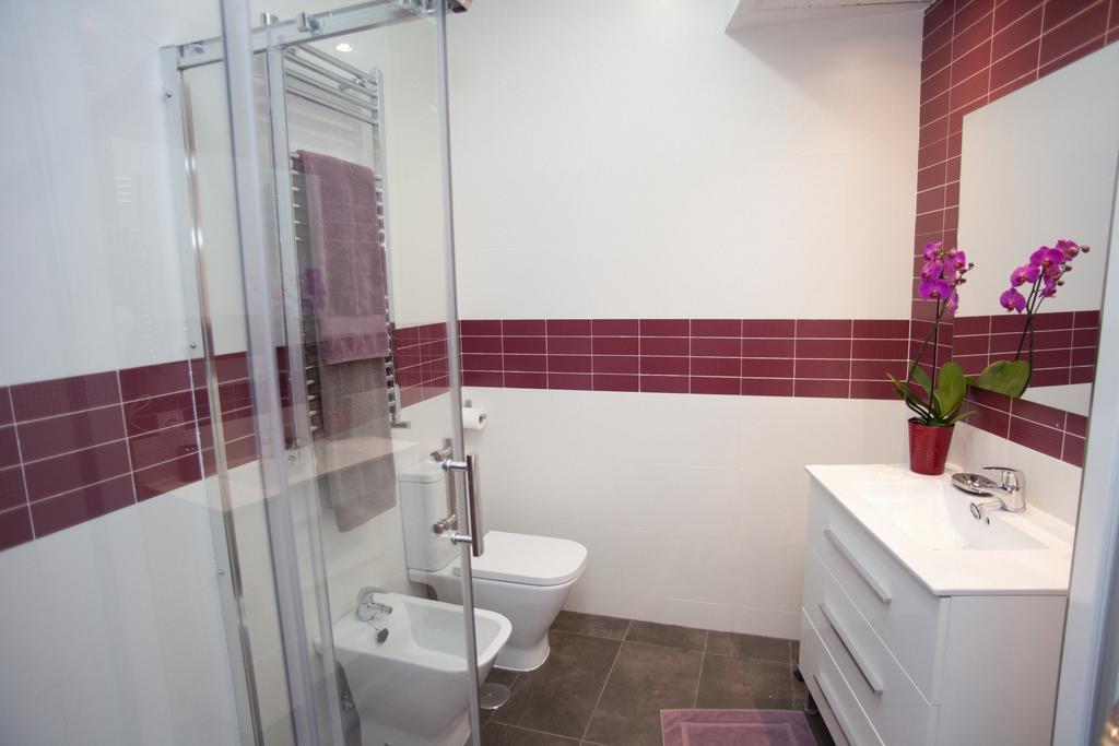 Sol Gran Via Apartment Мадрид Екстериор снимка