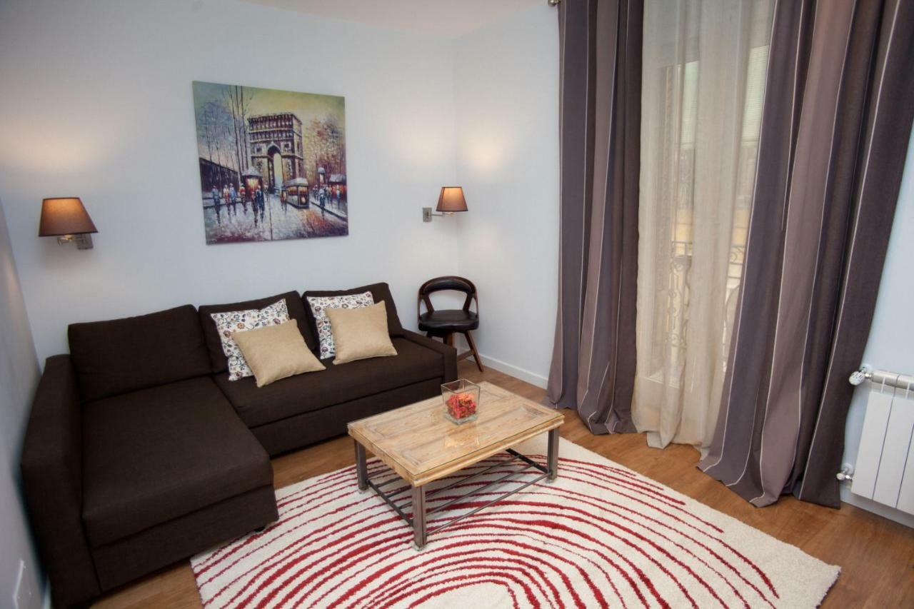 Sol Gran Via Apartment Мадрид Екстериор снимка