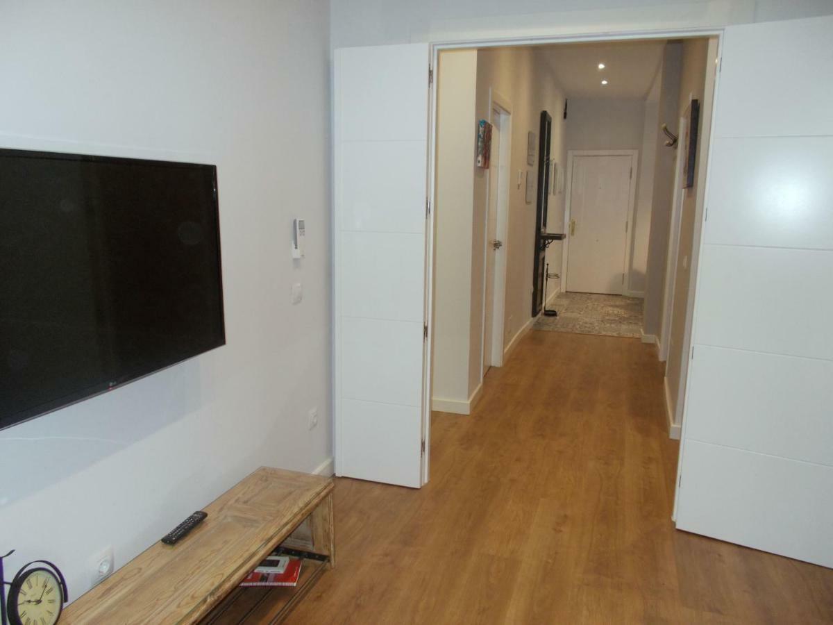Sol Gran Via Apartment Мадрид Екстериор снимка